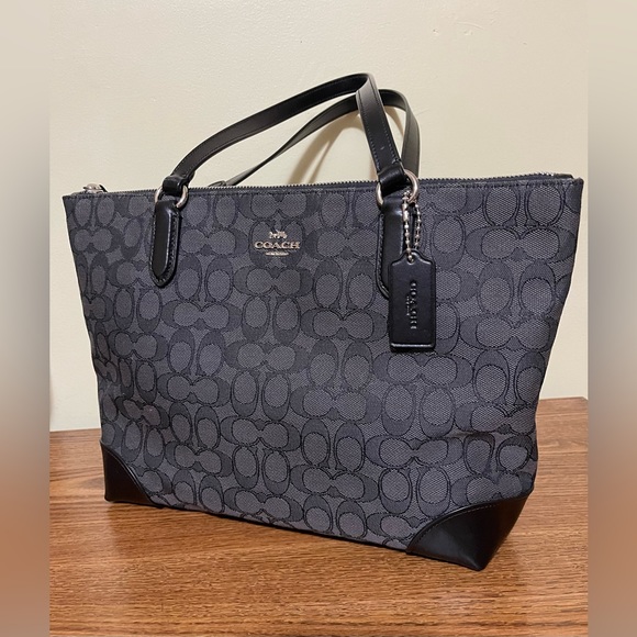 Coach Zip Top Tote In Signature Jacquard - Picture 5 of 7
